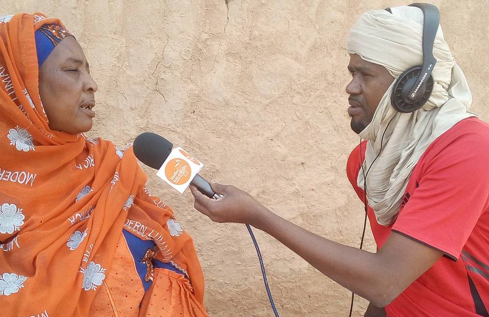 Mrs Chami Ahmed, President of the Federation of the Arlit Women&#039;s Group, in an interview with Alhassane Kouzi Mahamadou 