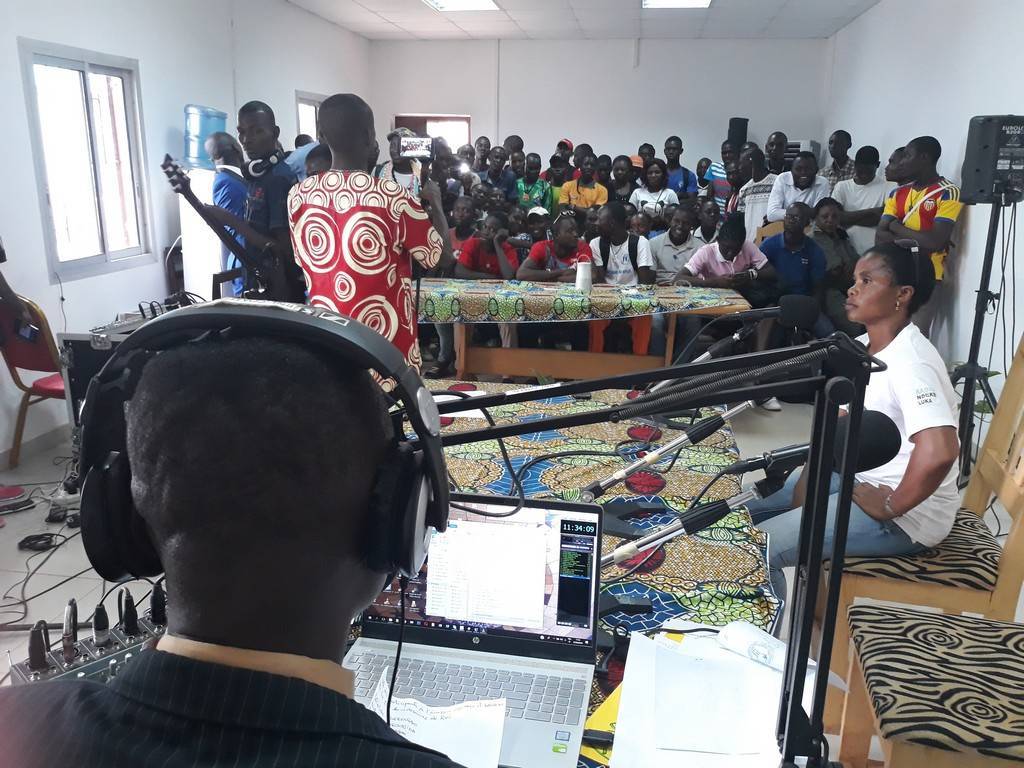 The &quot;Mandako&quot; broadcast live in the conference room of Radio Ndeke Luka on 27th of March 2019