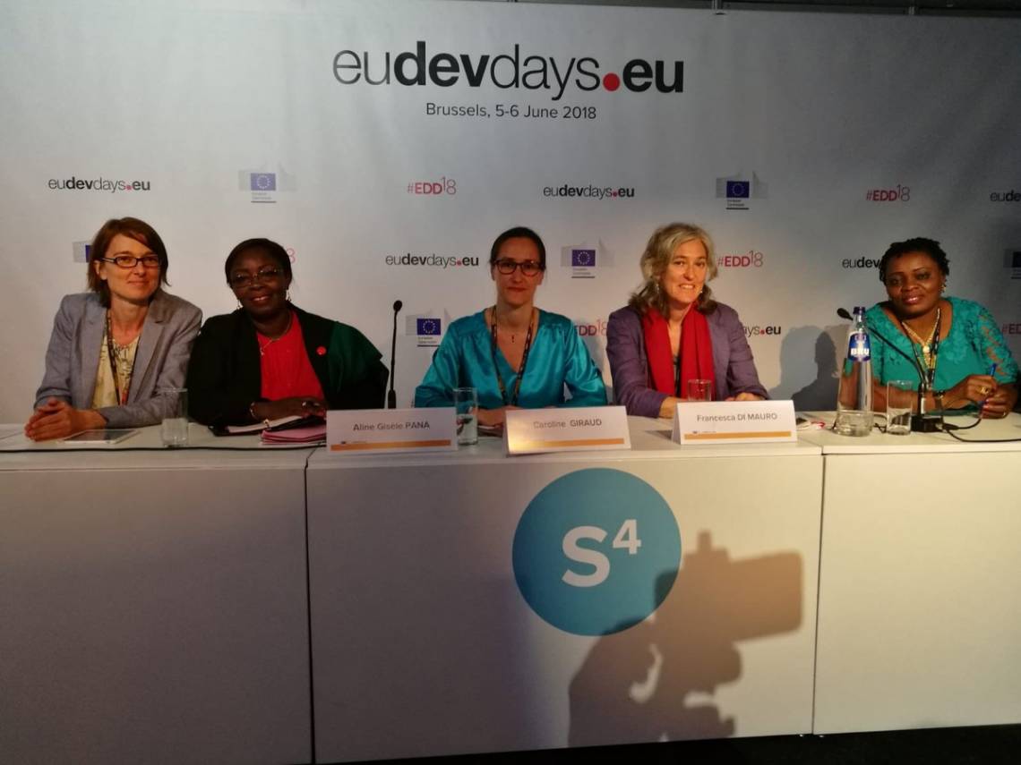 Les participantes du panel &quot;Fostering gender equality via the radio: Radio Ndeke Luka in Central African Rep&quot;, lors des Journées Européennes du Développement à Bruxelles le 5 juin 2018.
