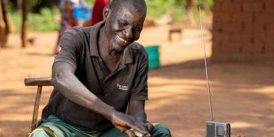 Tomorrow's radio in crisis contexts