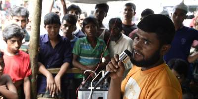 Improving access to information for Rohingya refugees in Bangladesh